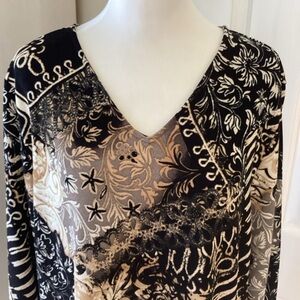 Chico’s Easywear Black & Beige Patterned V-Neck Top Sz 3 (XL)
